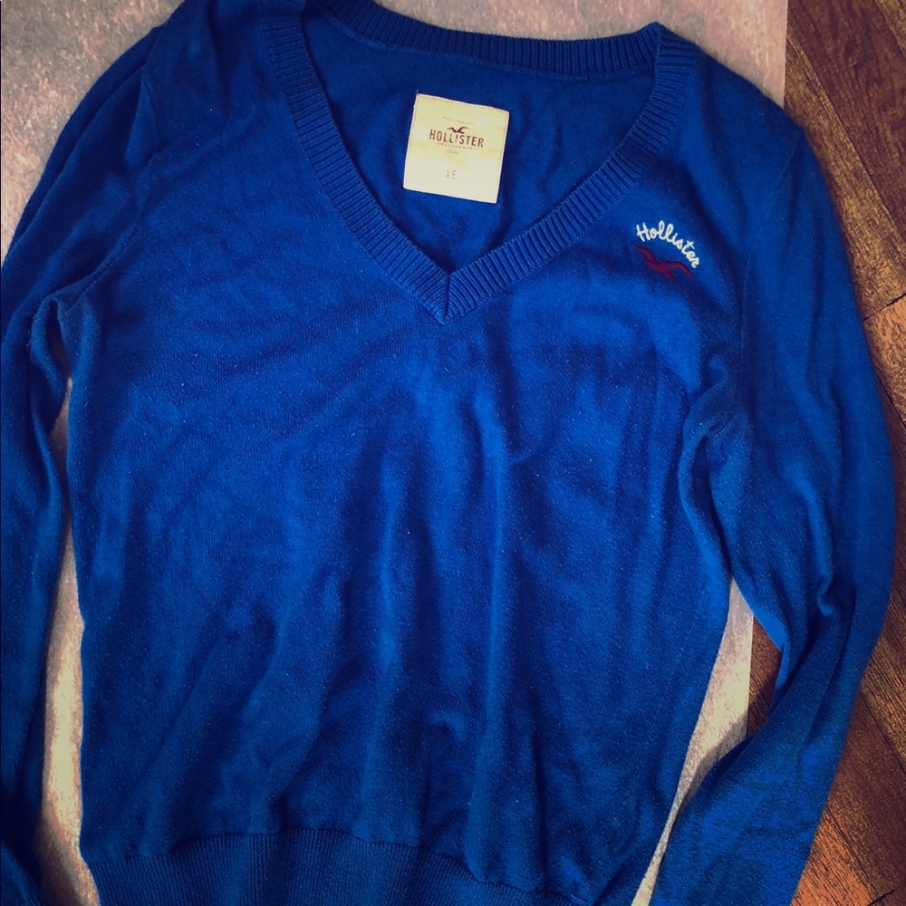 Hollister dark blue V neck cardigan